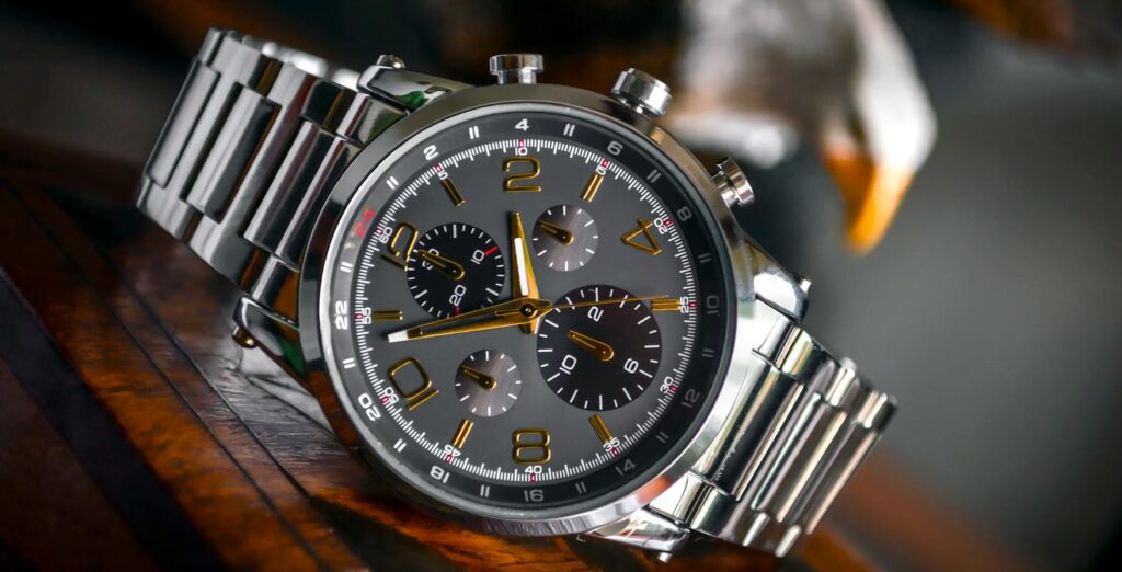 Silver Linked Bracelet Silver and Black Round Chronograph Watch